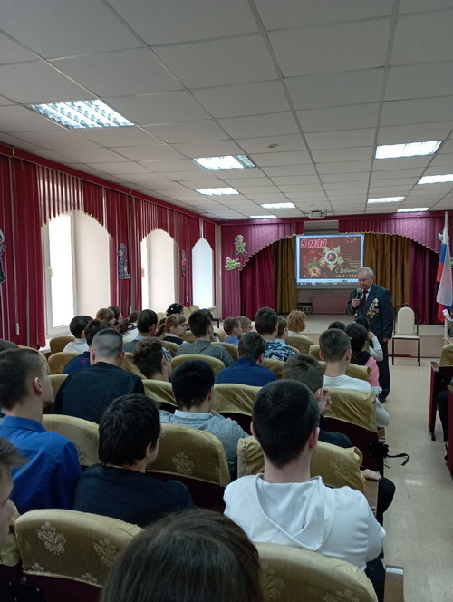 Все дальше и дальше  уходит от нас Великая Отечественная война.