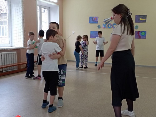  День космонавтики