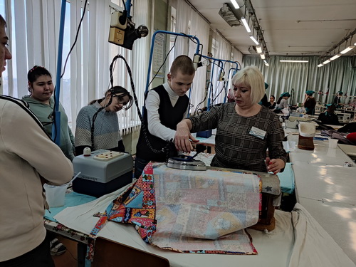 Знакомство с профессией портного