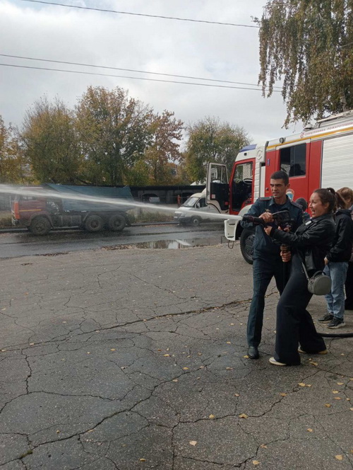  Экскурсия в пожарно-спасательную часть