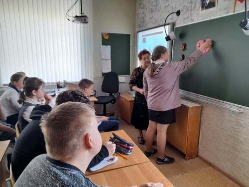 Урок мужества  «Горячие сердца»